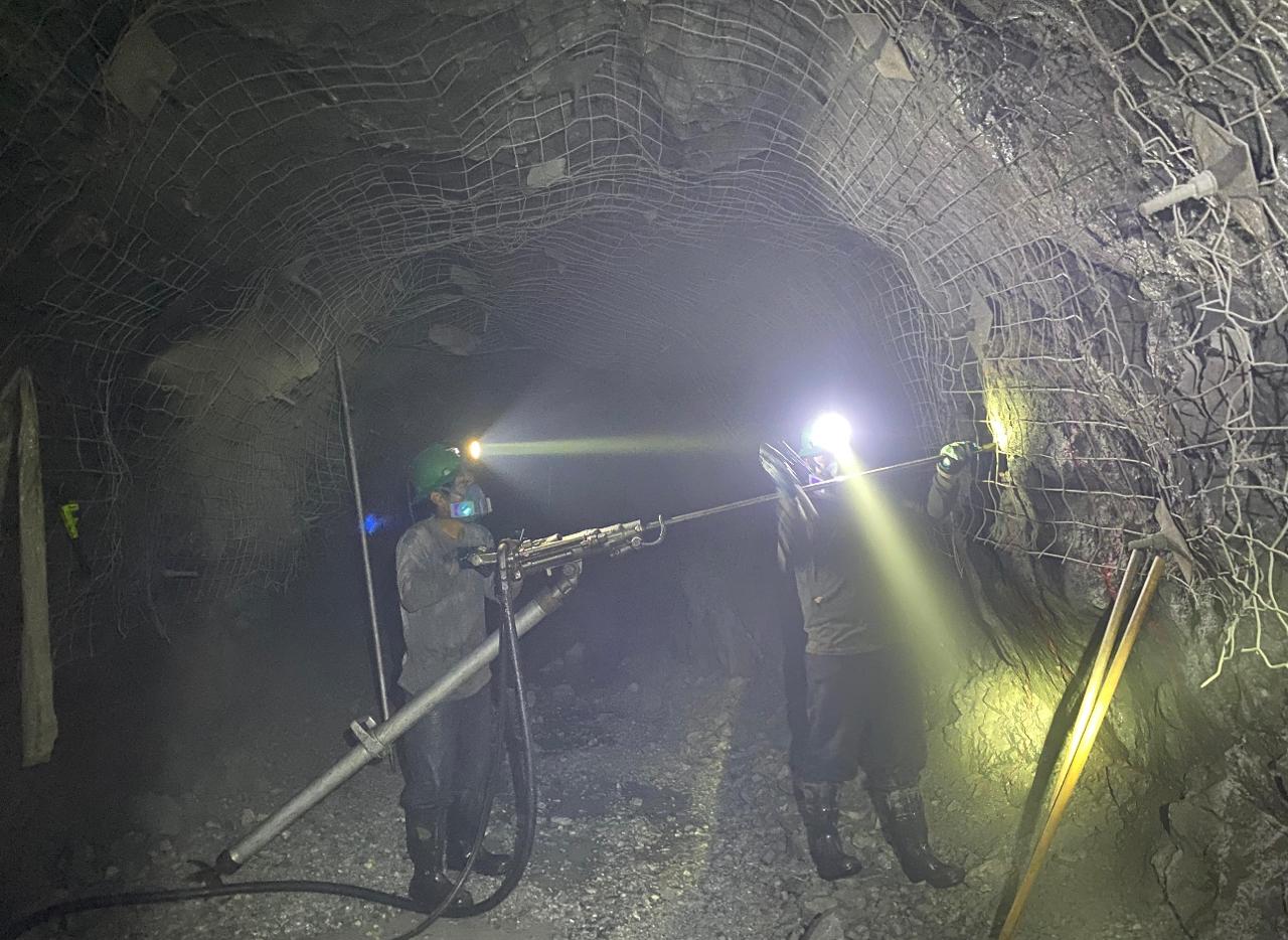 Extracción y explotación de minerales